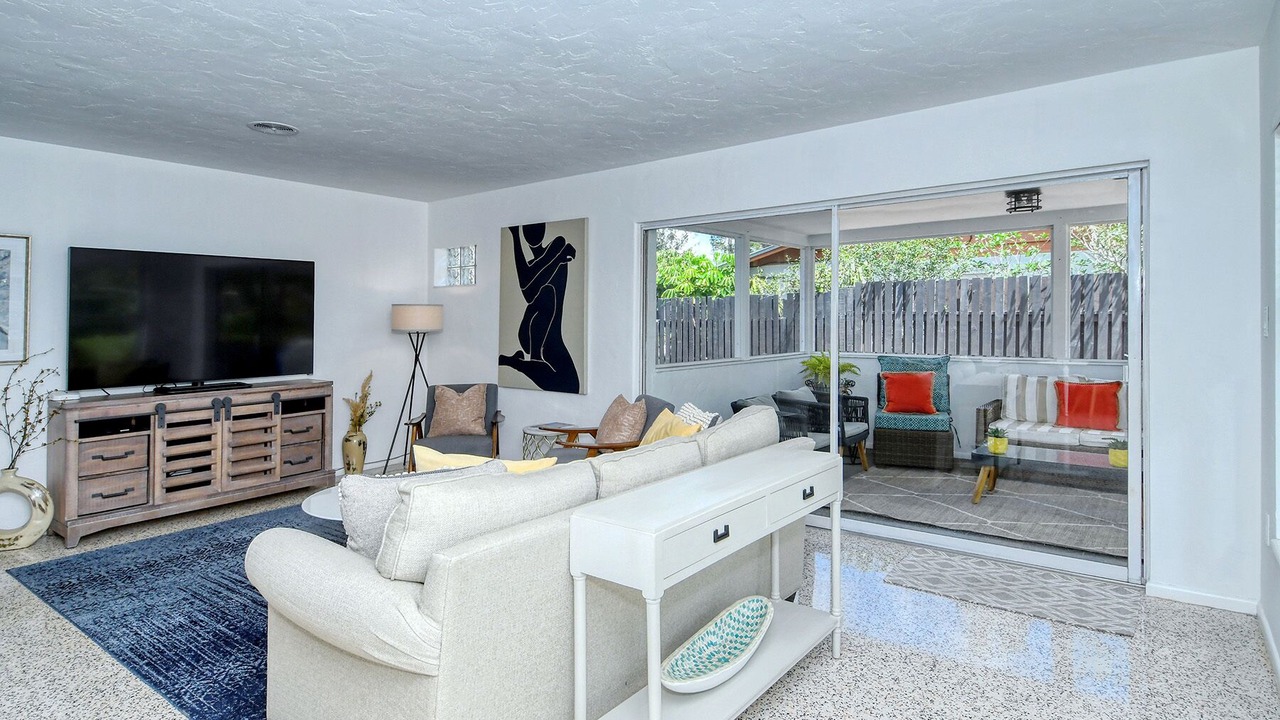 Photo of Livingroom in Southgate