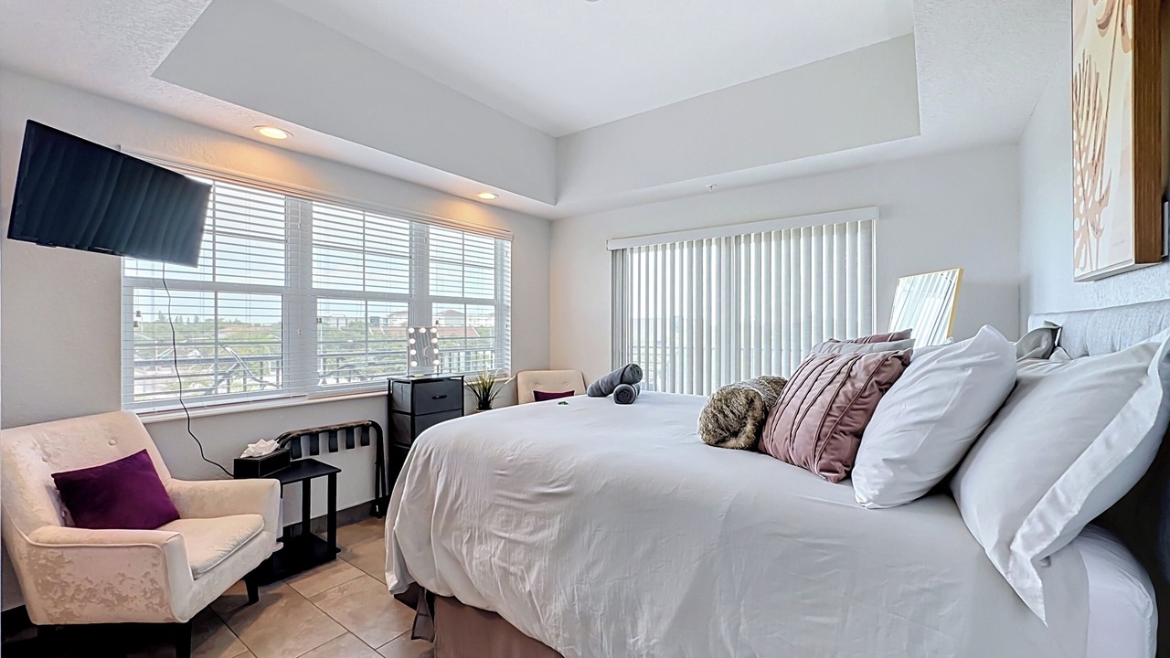 Photo of Bedroom in Indian Beach Sapphire Shores