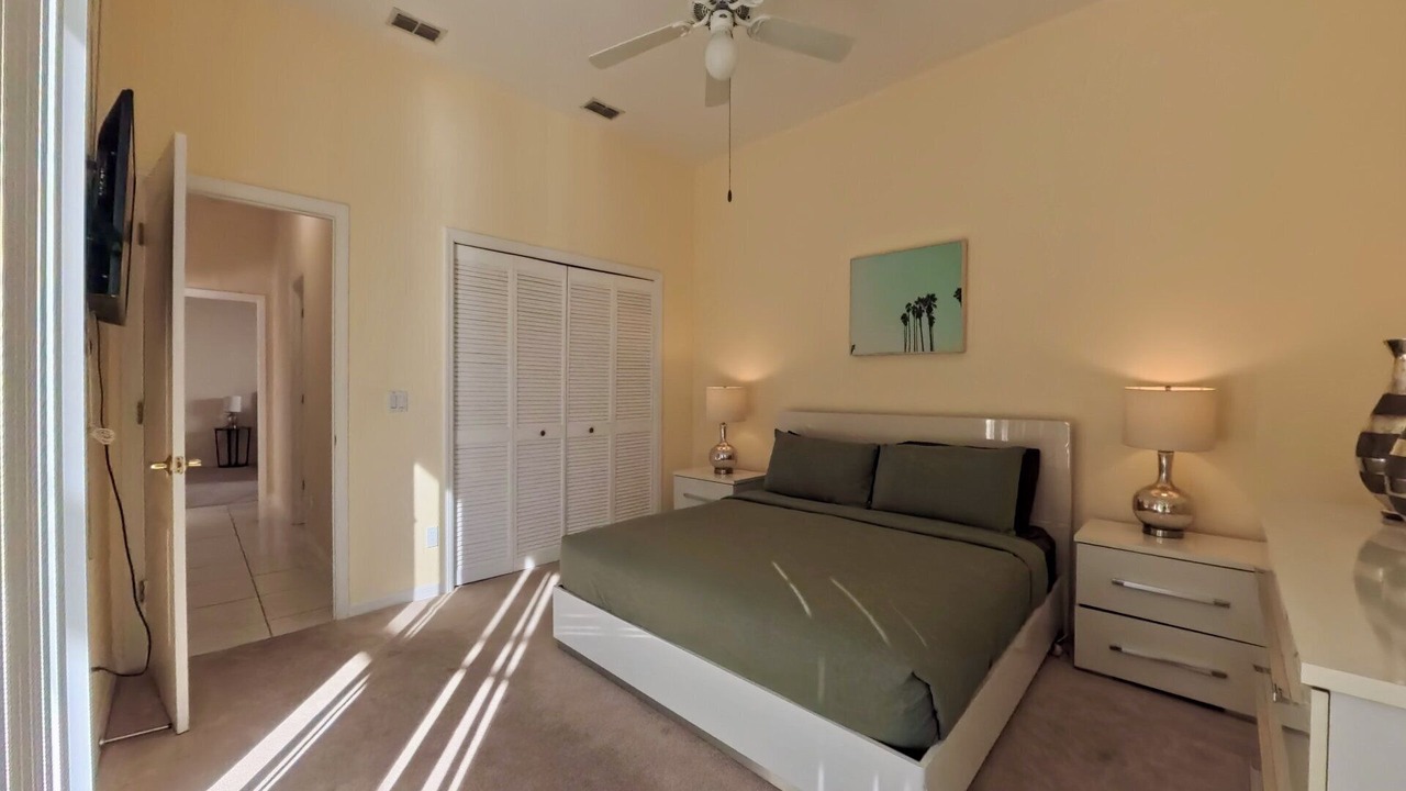 Photo of Bedroom in Pelican