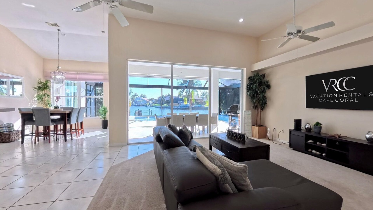 Photo of Livingroom in Pelican