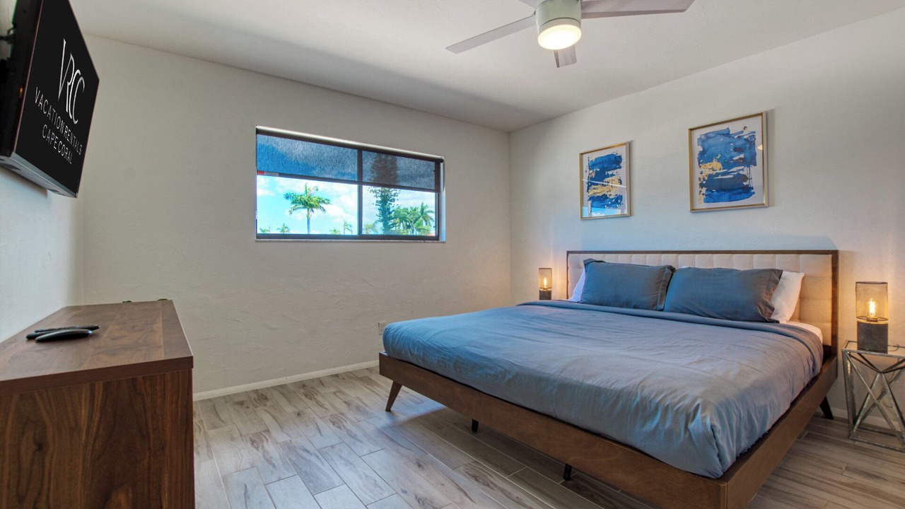 Photo of Bedroom in Eight Lakes