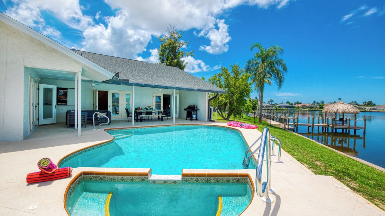 Photo of Outdoor in Eight Lakes