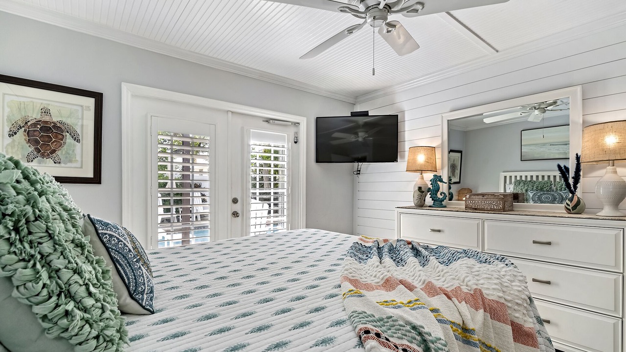 Photo of Bedroom in Bradenton Beach