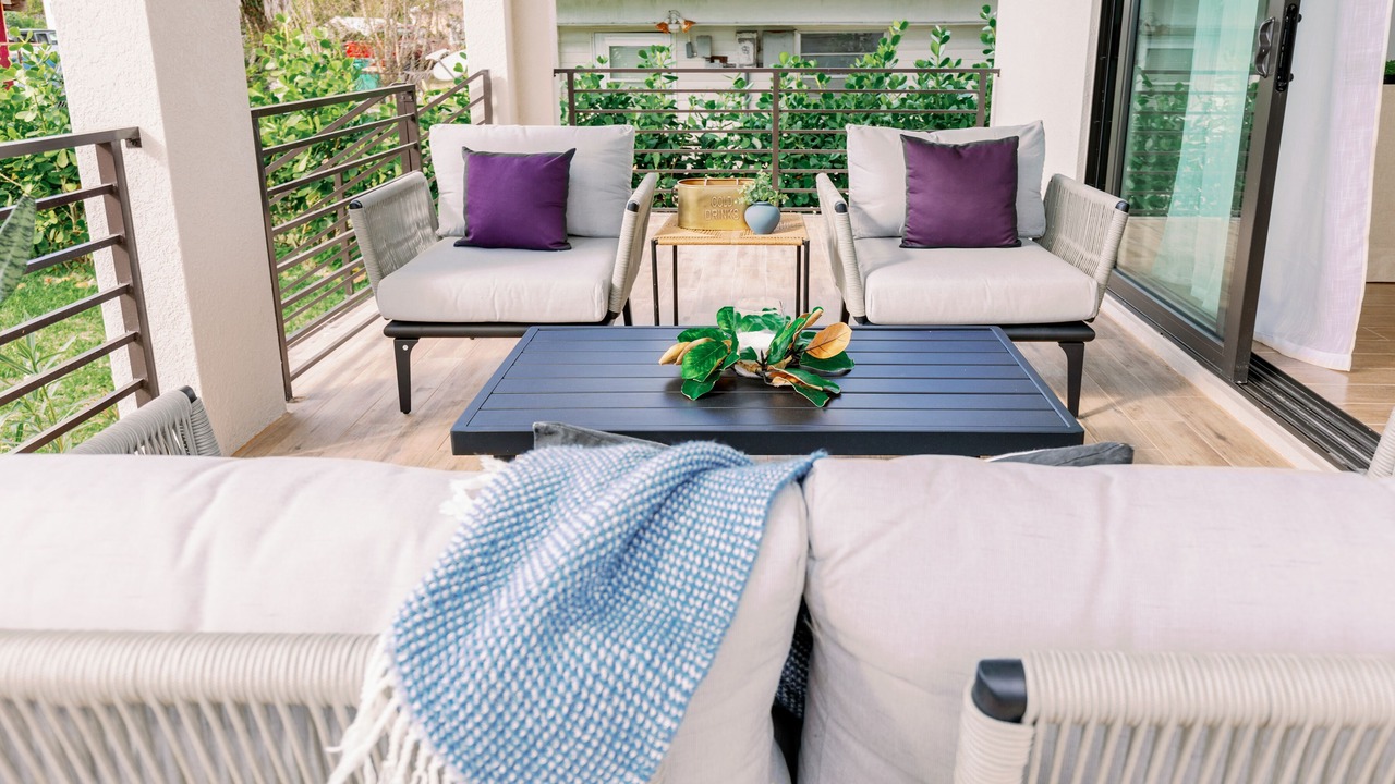 Photo of Patio Balcony in East Naples