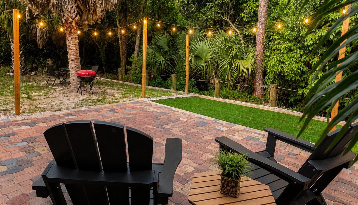 Photo of Patio Balcony in Lochmoor Waterway Estates