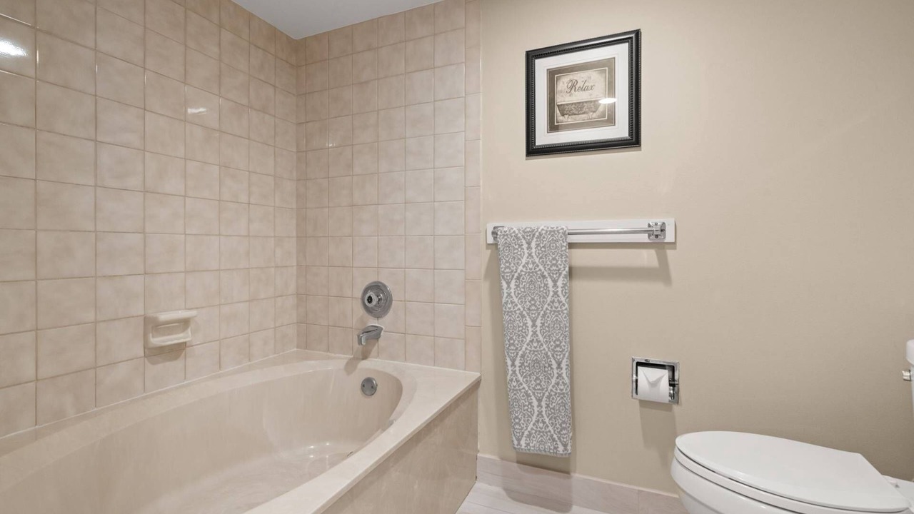 Photo of Bathroom in Sand Key