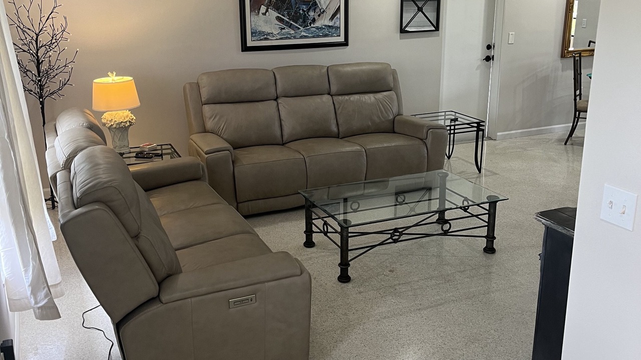 Photo of Livingroom in Fort Myers