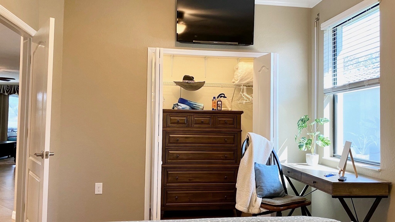 Photo of Bedroom in Arborwood