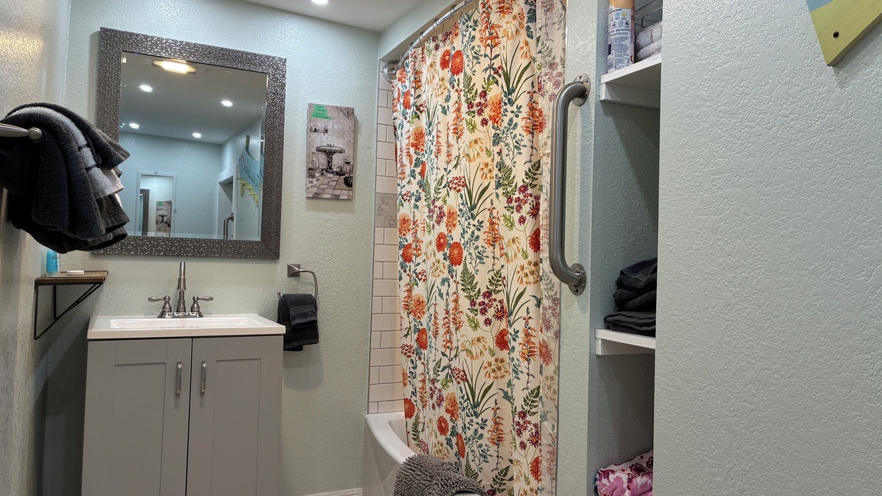 Photo of Bathroom in Gulfport