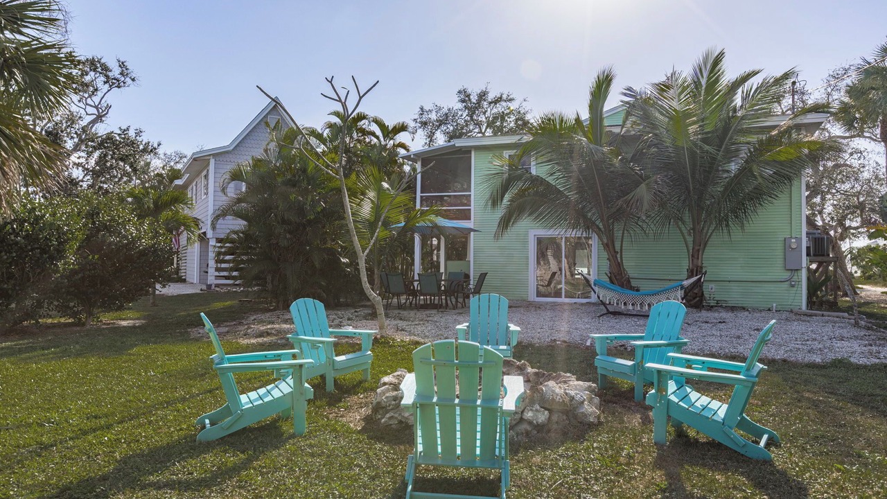 Photo of Outdoor in Mid Island