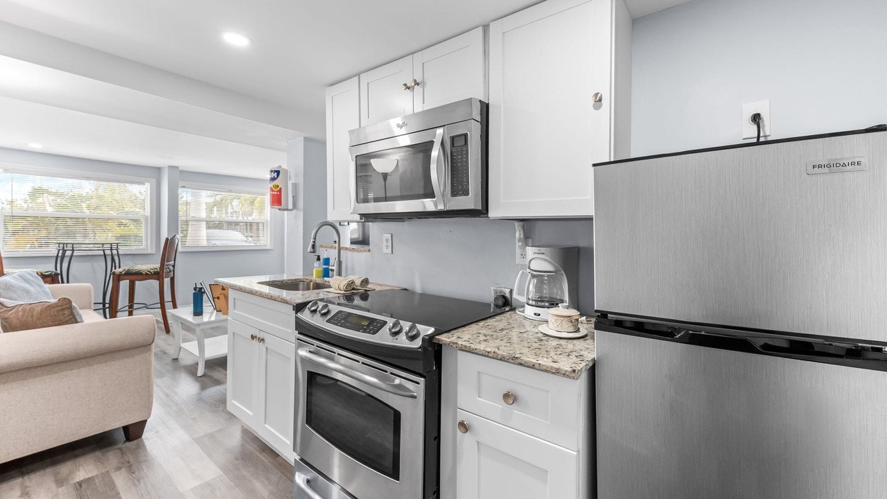 Photo of Kitchen in Mid Island