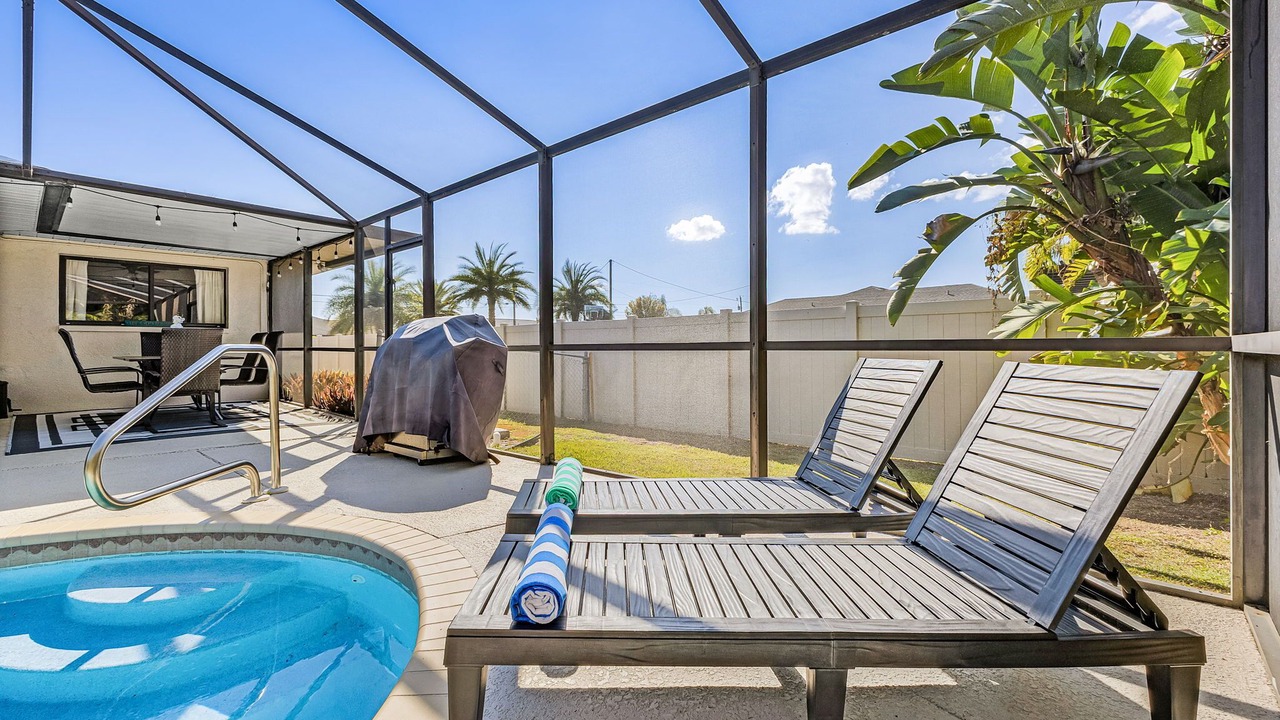 Photo of Outdoor in Pelican