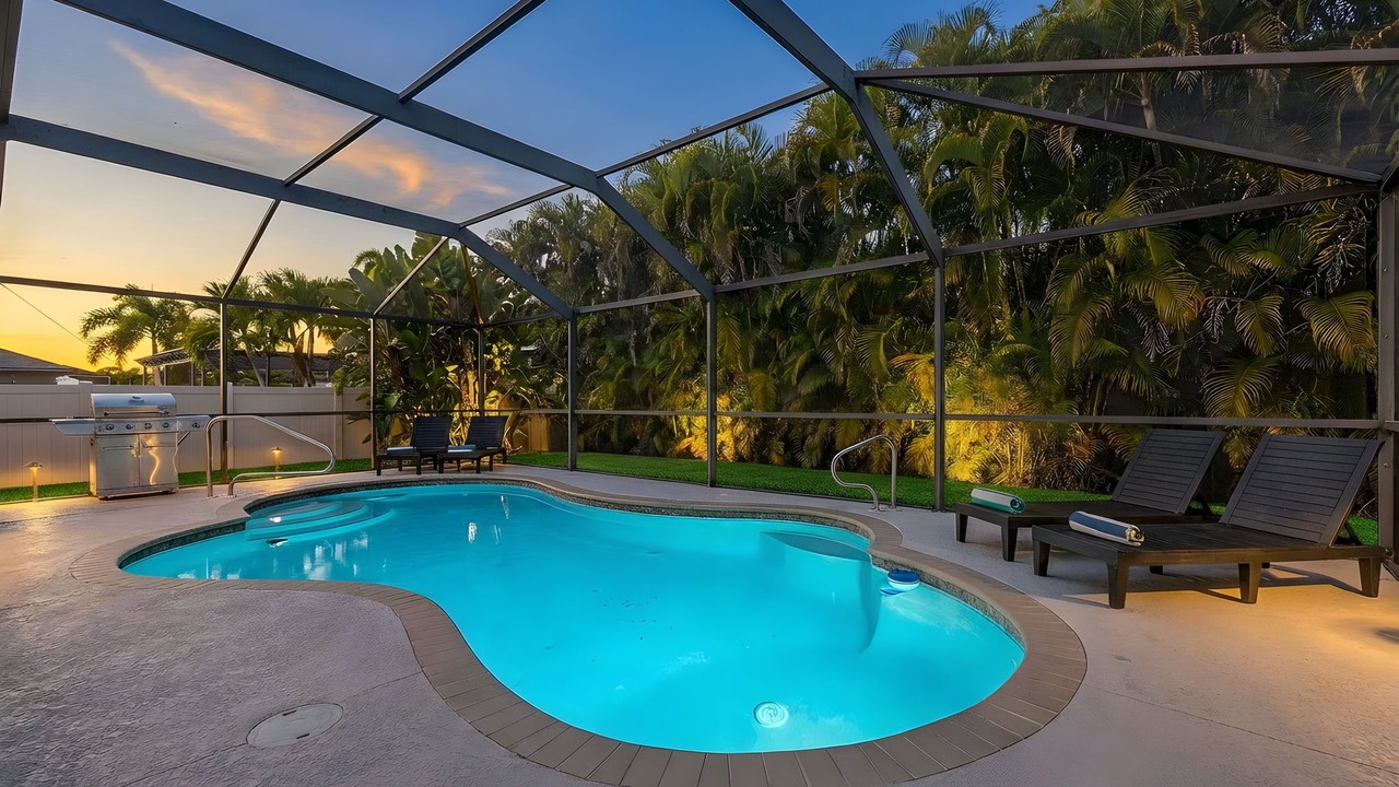 Photo of Outdoor in Pelican