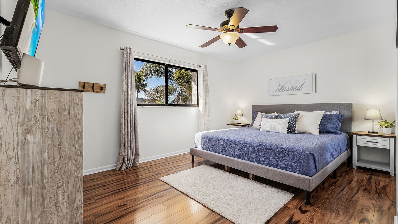 Photo of Bedroom in Pelican