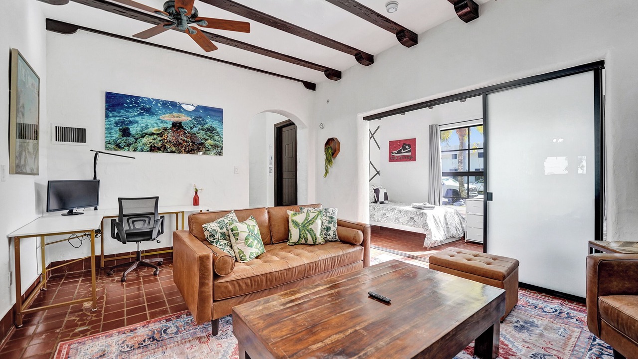 Photo of Bedroom in South Lake