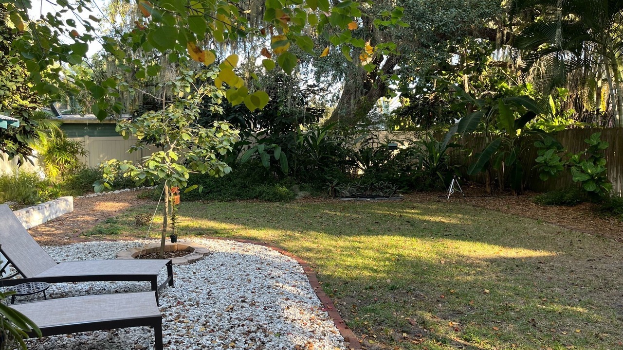 Photo of Outdoor in Laurel Park