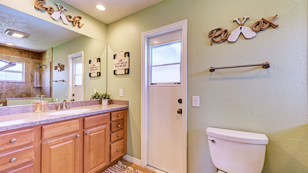 Photo of Bathroom in South Venice