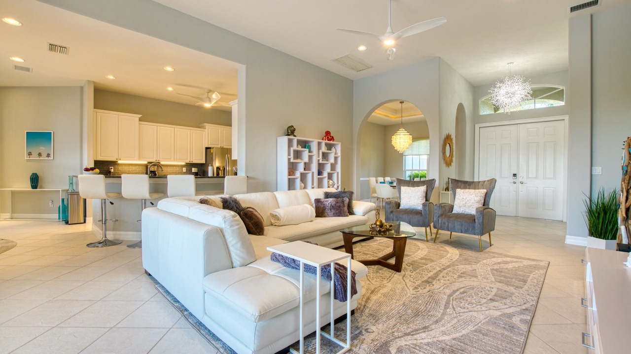 Photo of Livingroom in Pelican