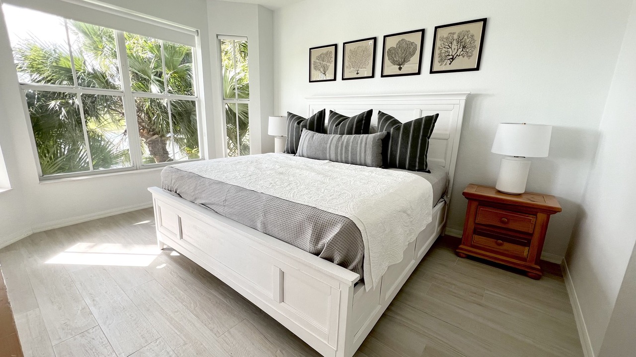 Photo of Bedroom in Naples