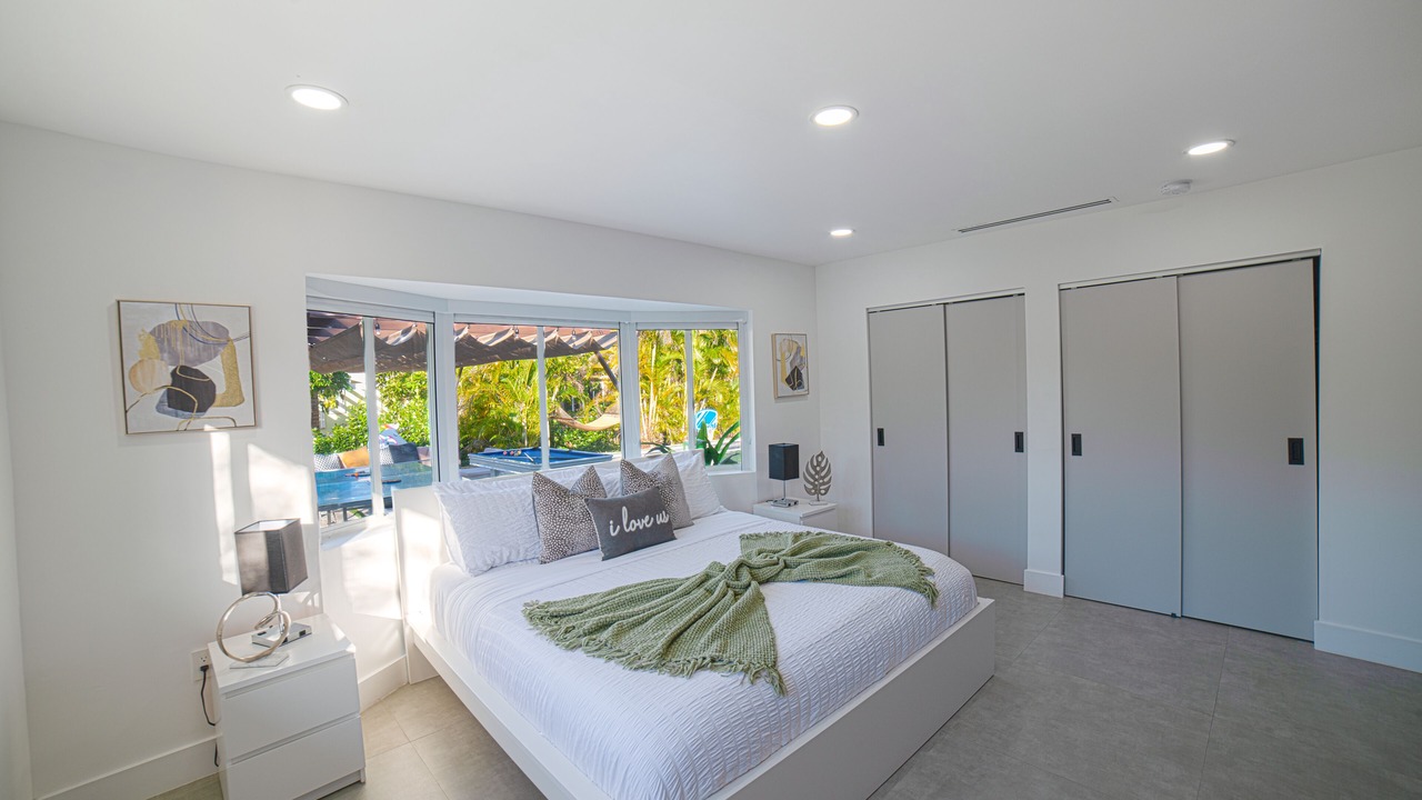 Photo of Bedroom in Cutler Bay