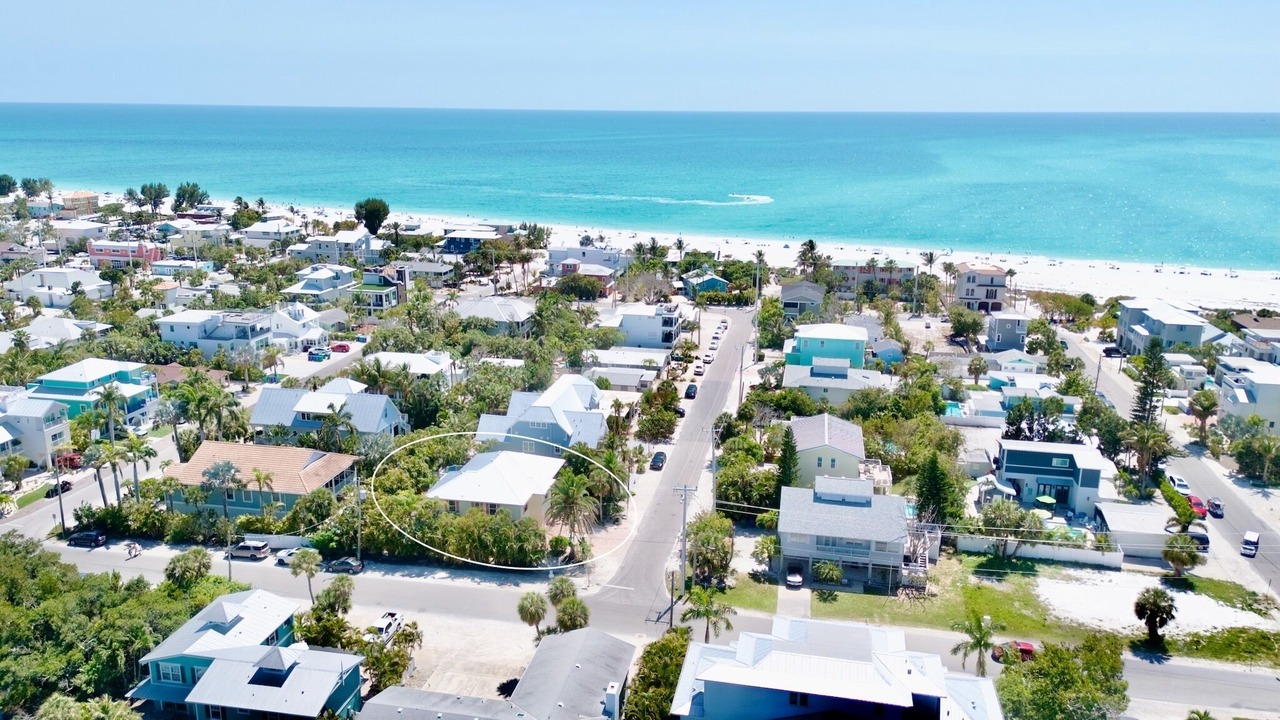 Photo of Others in Anna Maria