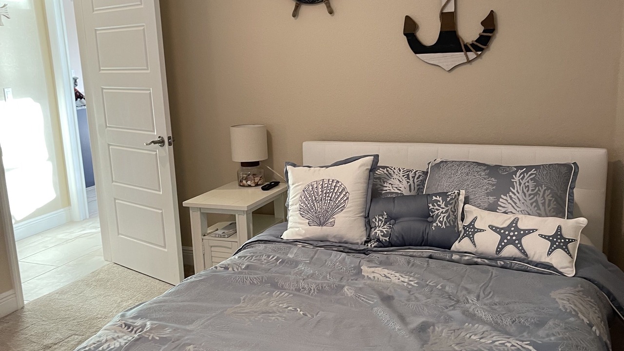 Photo of Bedroom in South Gulf Cove