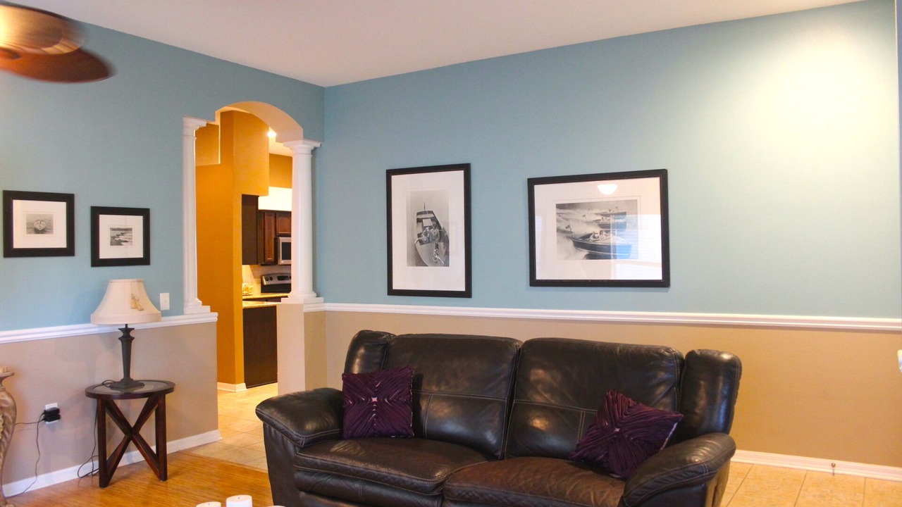 Photo of Livingroom in Wesley Chapel South
