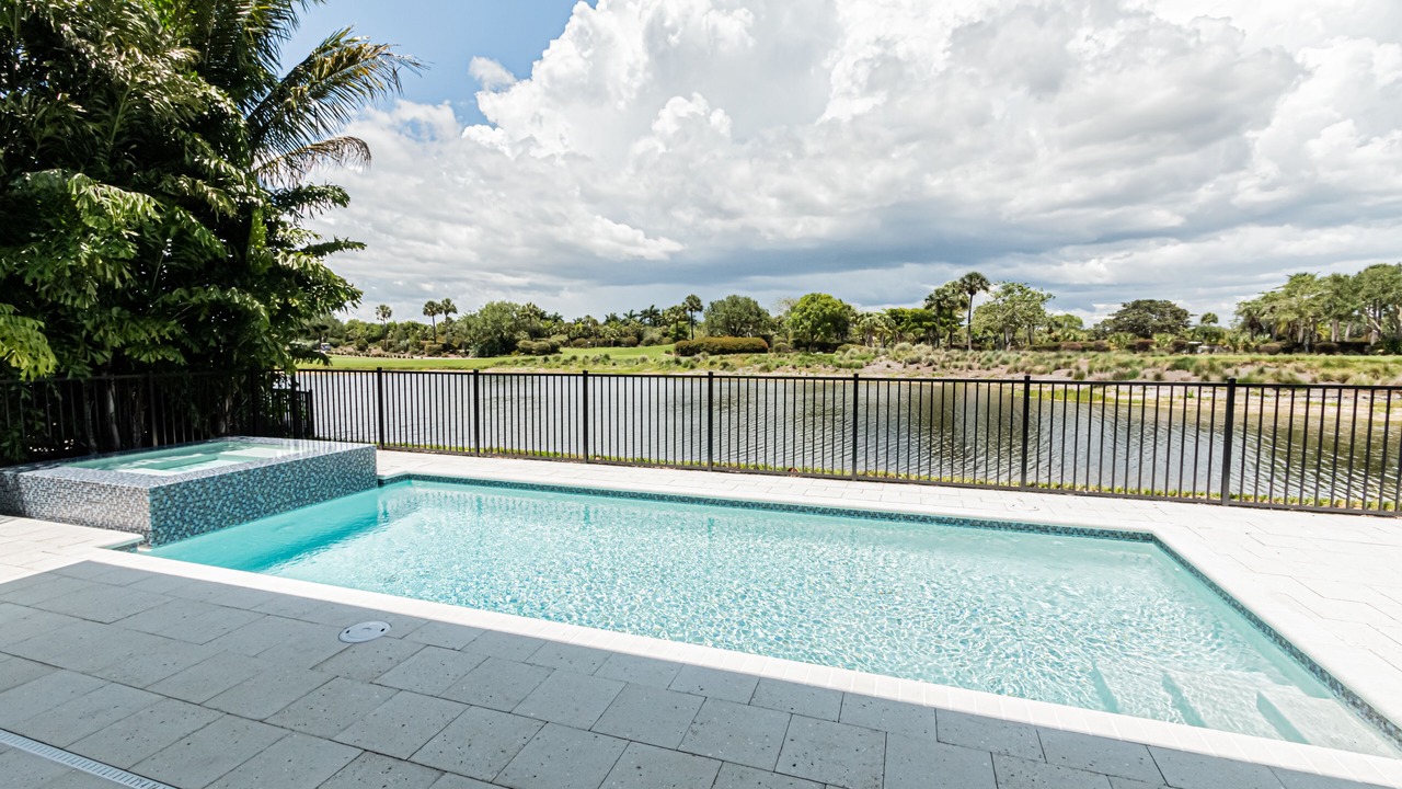 Photo of Outdoor in Naples