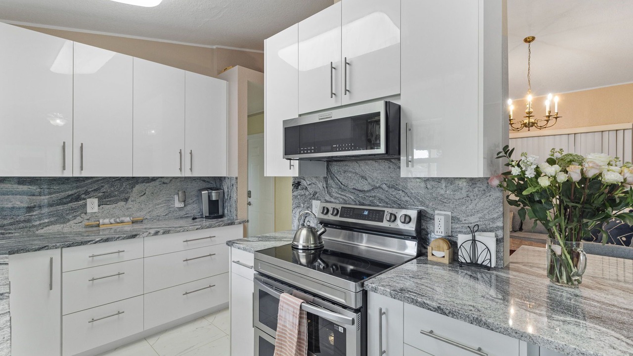 Photo of Kitchen in Warm Mineral Springs