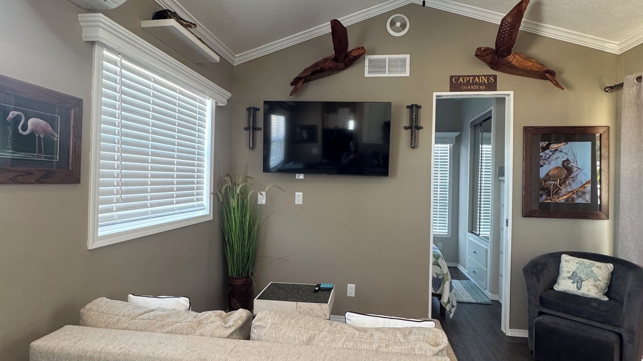 Photo of Livingroom in Chokoloskee