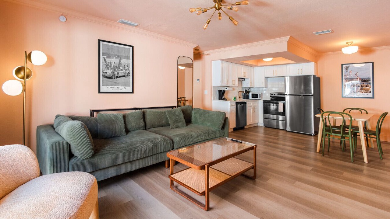 Photo of Livingroom in Bay Esplanade