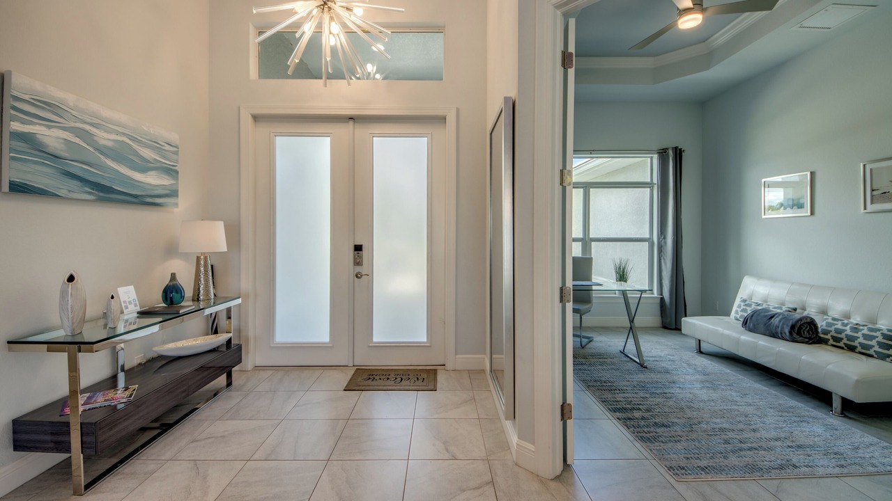 Photo of Livingroom in Caloosahatchee