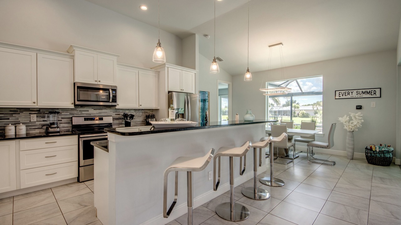 Photo of Kitchen in Caloosahatchee