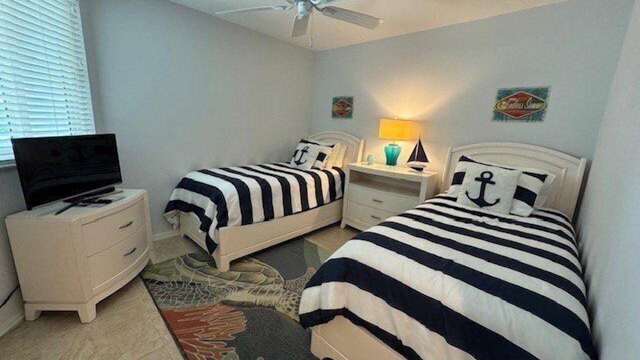 Photo of Bedroom in Park Shore