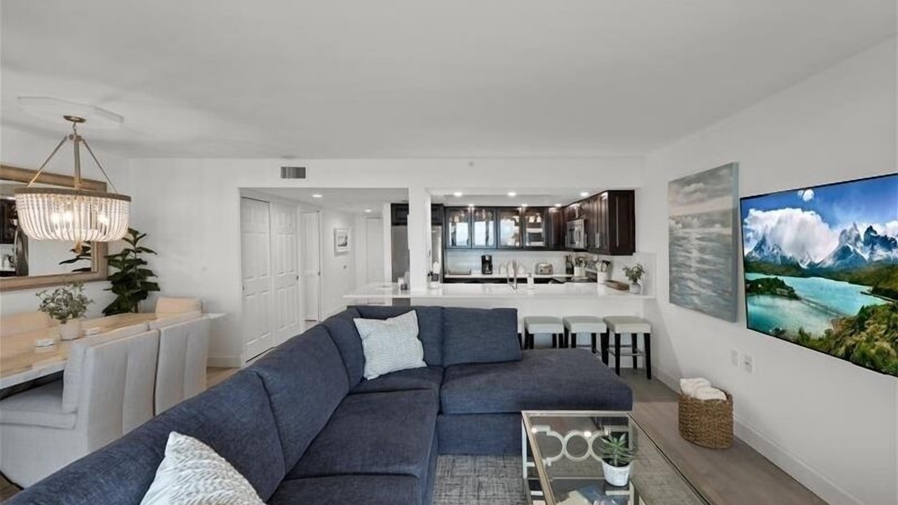 Photo of Bedroom in Park Shore