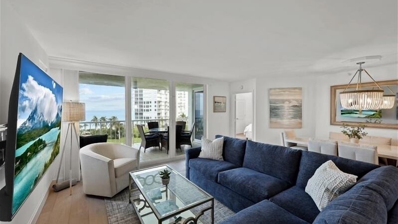 Photo of Bedroom in Park Shore