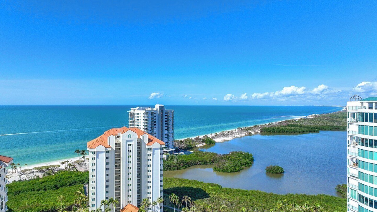 Photo of Outdoor in Park Shore
