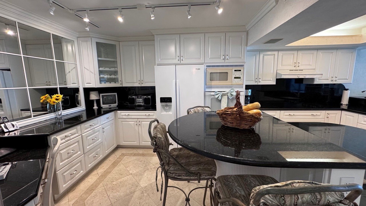 Photo of Kitchen in Park Shore