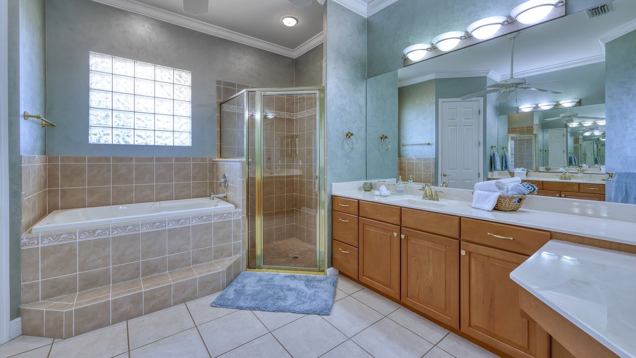 Photo of Bathroom in Eight Lakes