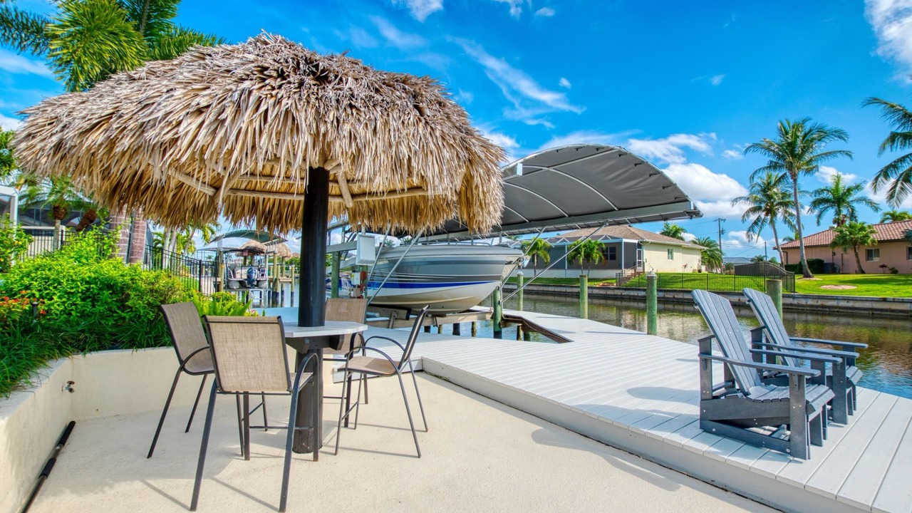 Photo of Outdoor in Pelican