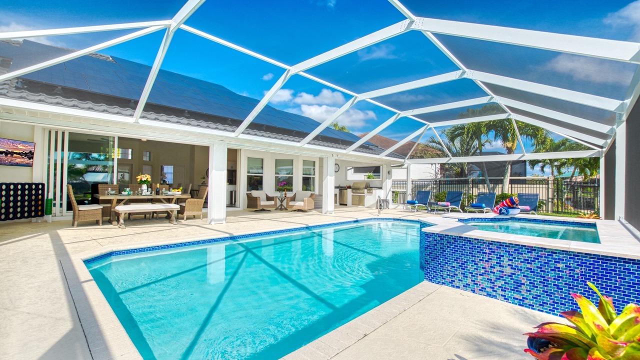 Photo of Outdoor in Pelican
