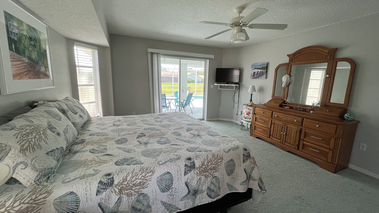 Photo of Bedroom in Broadmoor