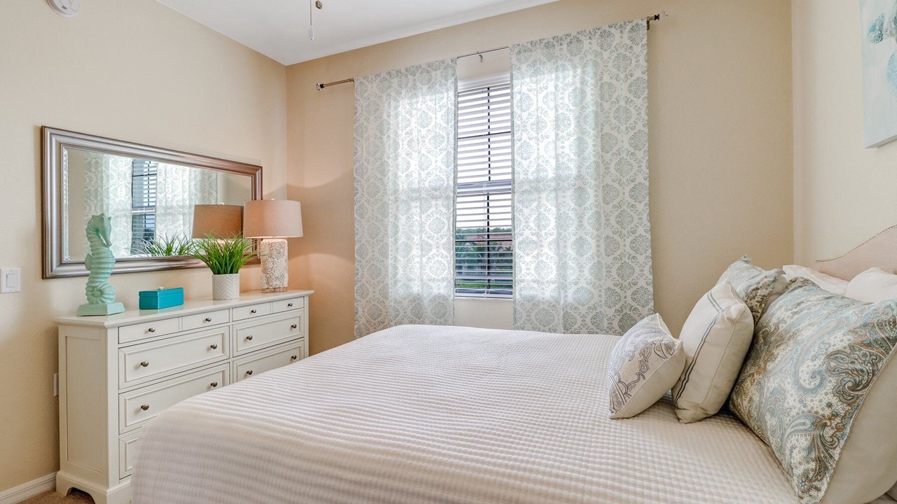 Photo of Bedroom in Bonita Springs