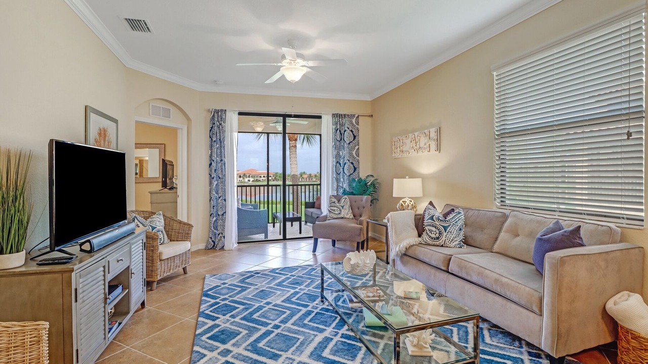 Photo of Livingroom in Bonita Springs