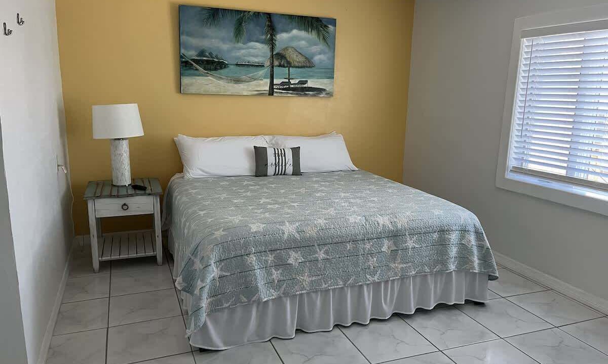 Photo of Bedroom in Saint James City