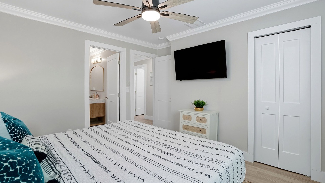 Photo of Bedroom in Hills T P