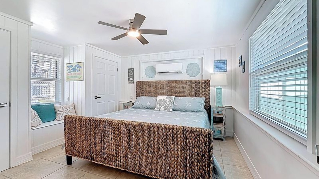 Photo of Bedroom in Englewood