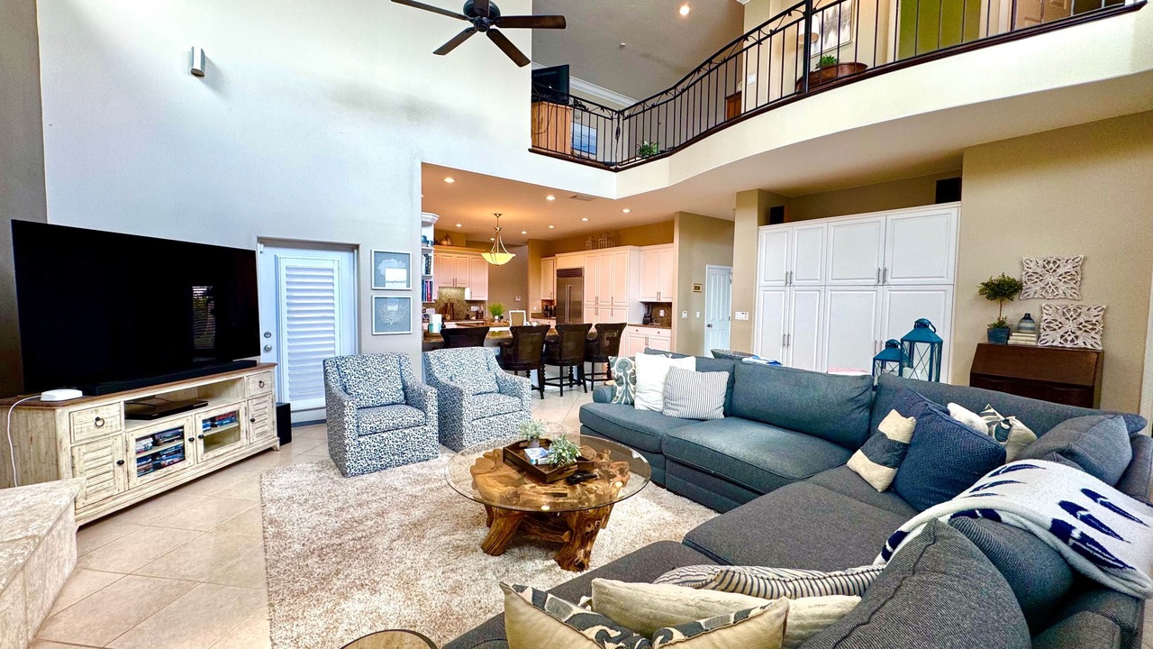 Photo of Livingroom in Ellenton