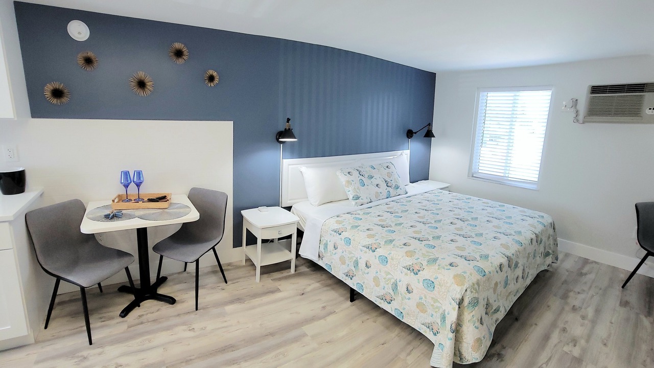 Photo of Bedroom in Treasure Island