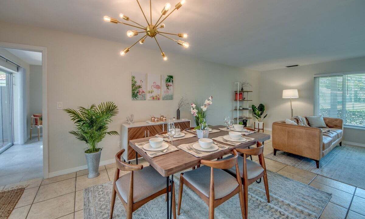 Photo of Livingroom in Caloosahatchee